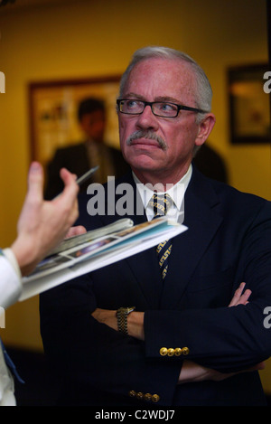 Bob Barr, il Partito libertario candidato alla presidenza degli Stati Uniti nel 2008 elezione ha tenuto una conferenza stampa per Foto Stock