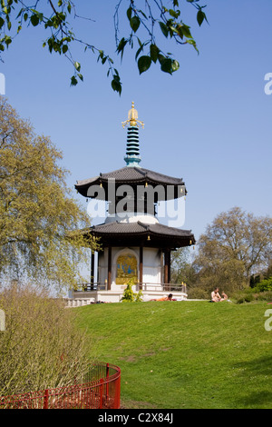 Pagoda della Pace Battersea Park London Foto Stock