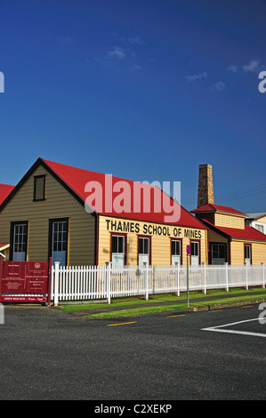 Thames School of Mines & Museo Mineralogico, Thames, Penisola di Coromandel, regione di Waikato, Isola del nord, Nuova Zelanda Foto Stock