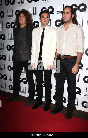 Dave Keuning, Brandon fiori e Ronnie Vannucci Jr di assassini GQ Men of the Year Awards tenutosi presso la Royal Opera House - Foto Stock