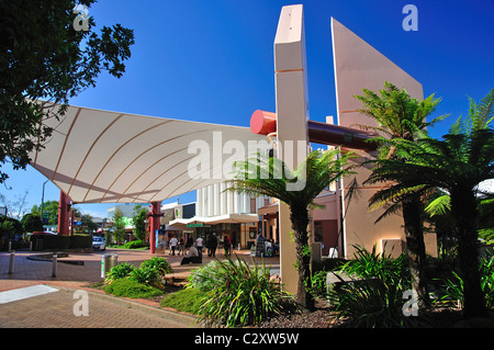 "Mangiare Streat' area pedonale passerella coperta, Tutanekai Street, Rotorua, Baia di Planty Regione, Isola del nord, Nuova Zelanda Foto Stock