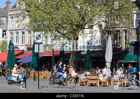 Caffè in piazza del mercato, Markt, Maastricht, Paesi Bassi Foto Stock