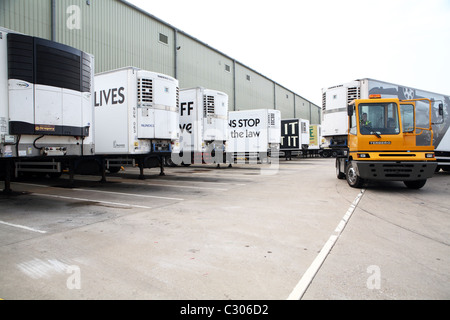 Alaggio cantiere trunking Foto Stock