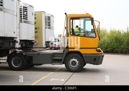 Alaggio cantiere trunking Foto Stock