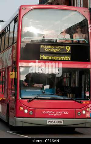 L'autobus numero 9 fino a Hammersmith,Kensington,Londra Foto Stock