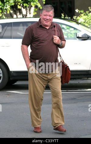 William Shatner ex Star Trek star voce a pranzo a Mulholland Grill Los Angeles, California - 26.11.08 BAC/ Foto Stock