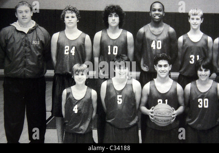 Cody Linley è visto qui nel suo grado 8yearbook foto in Lewisville, Texas. Egli è il numero 4. USA fornito da Foto Stock