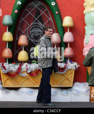 David Hasselhoff visitare Santa Grotta al Grove di Los Angeles, California - 11.12.08 Foto Stock