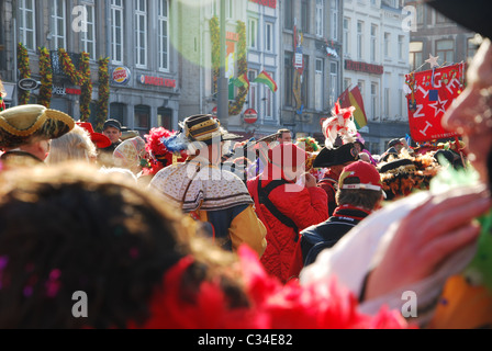 Folla di carnevale a Maastricht Paesi Bassi Foto Stock