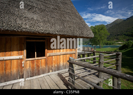 Il nuovo villaggio palafitticolo, Molina di Ledro, Val di Ledro, Trentino Alto Adige, Italia, Europa Foto Stock