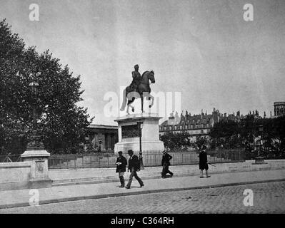 Uno dei primi autotypes della statua di Henri IV sul Pont Neuf, Parigi, Francia, fotografia storica, 1884 Foto Stock