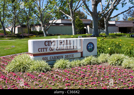 Camarillo California municipio della città con nuovi fiori nel paesaggio Foto Stock