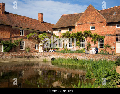 Mulino di Flatford studi in campo edificio del Consiglio Suffolk in Inghilterra Foto Stock