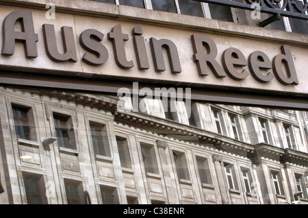 Colpo esterno di una Austin Reed department store. Foto Stock