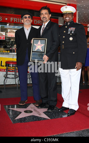 DAVID MAMET JOE MANTEGNA LT. GENERAL WILLIE WILLIAMS JOE MANTEGNA onorato con una stella sulla Hollywood Walk of Fame HOLLYWOOD Foto Stock