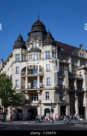 Berlino, commerciale e residenziale di casa a Kurfuerstendamm Leibnitzstr angolo. Ue/DE/DEU/ Germania/ Capitol Berlino. Foto Stock