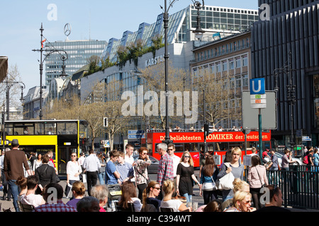 Berlino, Kurfuerstendamm, sidewalk cafe CARAS. Ue/DE/DEU/ Germania/ Capitol Berlino. Senza i diritti di terze parti disponibili ( n. MR ) Foto Stock