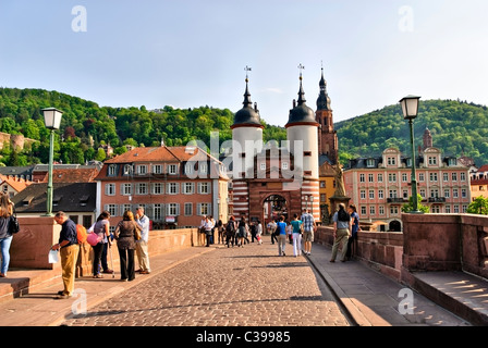 Ponte Vecchio e Ponte Vecchio Gate, Karl-Theodor Bridge Alte Brücke, Heidelberg, Neckar, Germania, Europa Foto Stock