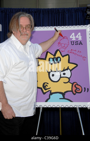 Matt Groening creatore di "The Simpsons' timbri di The Simpsons caratteri sono svelata al Fox Studios durante una dedizione Foto Stock