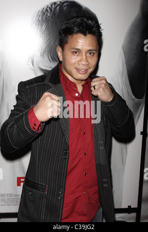 Cung Le alla premiere di 'lotta' al Regal Union Square Stadium 14 - Arrivi New York City, Stati Uniti d'America - 20.04.09 PNP/ Foto Stock