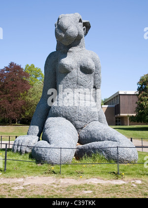 Sophie Ryder Yorkshire Sculpture Park seduta 2007 Foto Stock