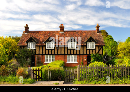 Tudor cottages in villaggio Hexton, Bedfordshire Foto Stock