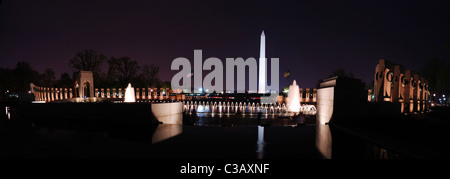 WWII memorial al panorama notturno in Washington DC Foto Stock