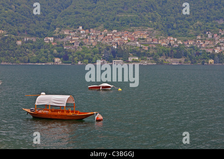 Boote auf dem Lago di Como a Laglio Foto Stock