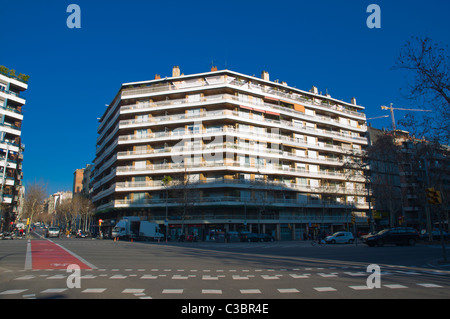 Diagonal street Dreta de l'Eixample di Barcellona Catalogna Spagna Europa Foto Stock