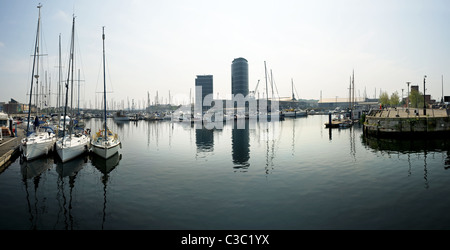 Barche ormeggiate in Chatham Maritime Marina. Foto di Gordon Scammell Foto Stock