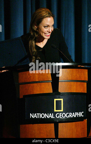 Angelina Jolie UNHCR la commemorazione della giornata mondiale del rifugiato presso la National Geographic Society. Ambasciatore di benevolenza Jolie Foto Stock