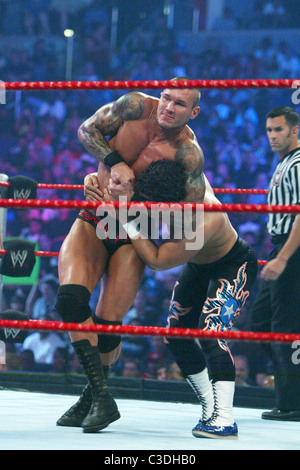 Randy Orton vs Primo WWE Raw a Verizon Center di Washington DC, Stati Uniti d'America - 27.07.09 Foto Stock