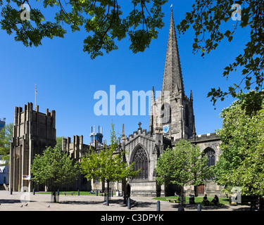 Sheffield Cathedral (Chiesa Cattedrale di San Pietro e di San Paolo), Sheffield South Yorkshire, Regno Unito Foto Stock