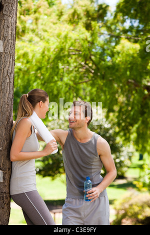 Gli amanti dopo la palestra Foto Stock