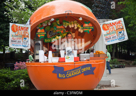 La piazza del mercato di Arte Fiera a Knoxville, in Tennessee Foto Stock