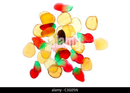 Pila delle colorate caramelle gommose isolato su bianco Foto Stock