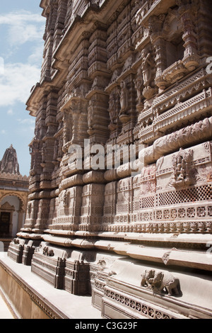 Dettagli architettonici di un tempio, Swaminarayan Akshardham tempio, Ahmedabad, Gujarat, India Foto Stock