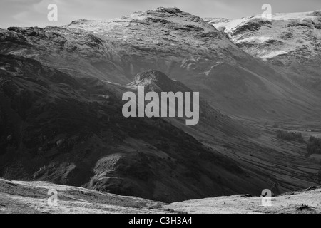 Il luccio O'Blisco e Lingmoor cadde come visto da vicino come argento, vicino a Grasmere, Lake District, Cumbria Foto Stock