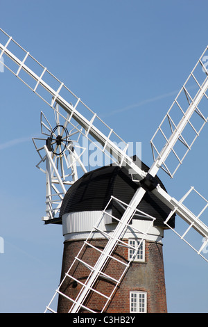 Il mulino a vento di Weybourne, North Norfolk Foto Stock