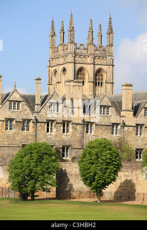 Merton College dalla Chiesa di Cristo Prato Oxford, England, Regno Unito Foto Stock