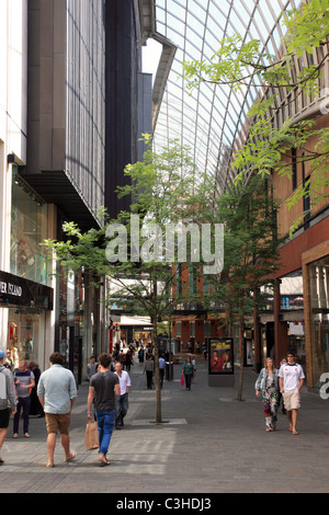 Centro commerciale Cabot Circus, Bristol, Inghilterra, Regno Unito Foto Stock