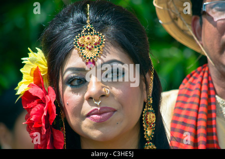 Un pasto Bashakhi in Banglatown 2011, London, Regno Unito Foto Stock