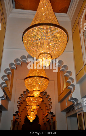 Lampadario nel palazzo della città,Udaipur, Rajasthan Foto Stock