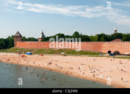 Il Cremlino sul fiume Volkhov, Veliky Novgorod, Russia Foto Stock