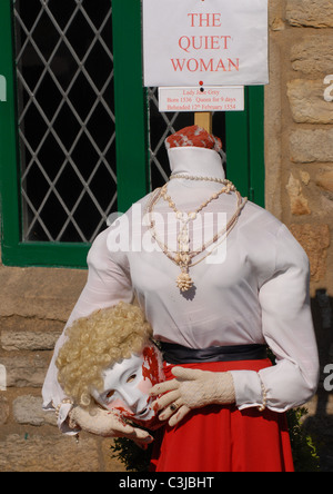 Un display all annuale Wray Spaventapasseri Festival dal titolo La donna tranquilla Foto Stock