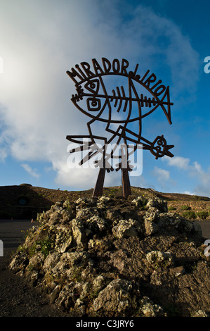 dh MIRADOR DEL RIO LANZAROTE architetto Cesar Manrique scultura a. punto di osservazione delle attrazioni turistiche Foto Stock