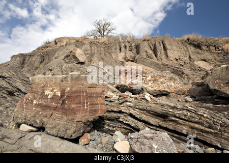 Mucchio di pietre e rocce con strati e strati. La Crimea. L'Ucraina. Foto Stock