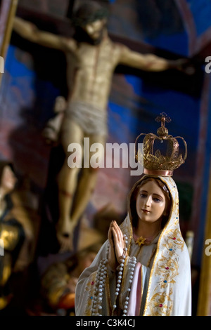 Vergine Maria e Gesù Cristo statue Foto Stock