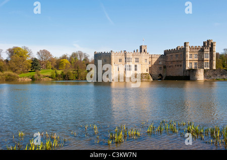 Il Castello di Leeds vicino a Maidstone nel Kent, Inghilterra Foto Stock