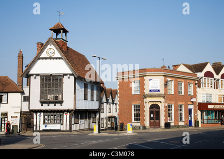Il vecchio municipio, High Street, Great Dunmow, Essex, Inghilterra. Foto Stock